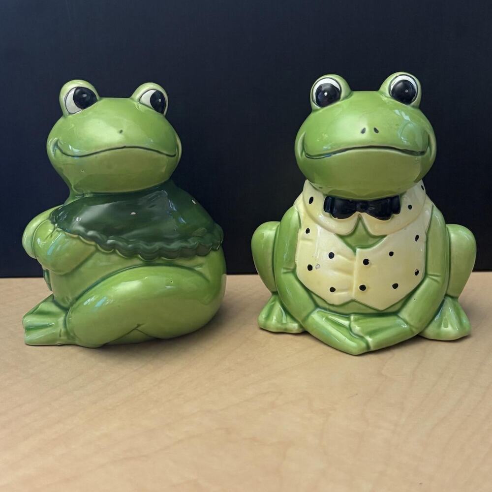 Vintage Ceramic Dapper Frog Coin Bank Set (2) Kitschy Anthropomorphic Pair